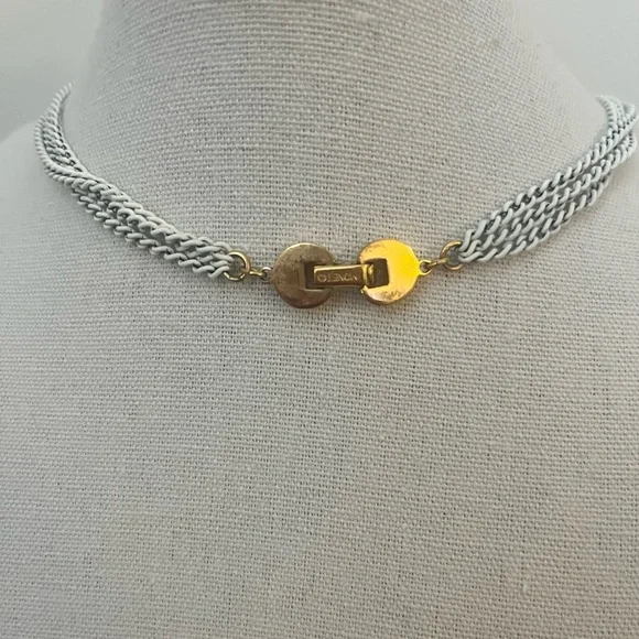 ✨ Vintage Monet Statement Necklace - Picture 6 of 7